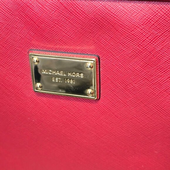 Michael Kors Red Leather Shoulder/ laptop Carry Handbag - Picture 3 of 5
